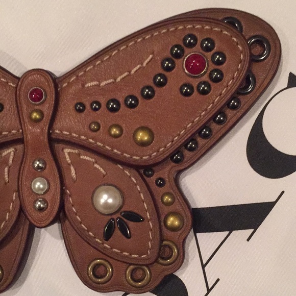 ✨NEW✨COACH Large Studded Leather Butterfly Bag Charm - Brown Saddle/Silver - Picture 5 of 14